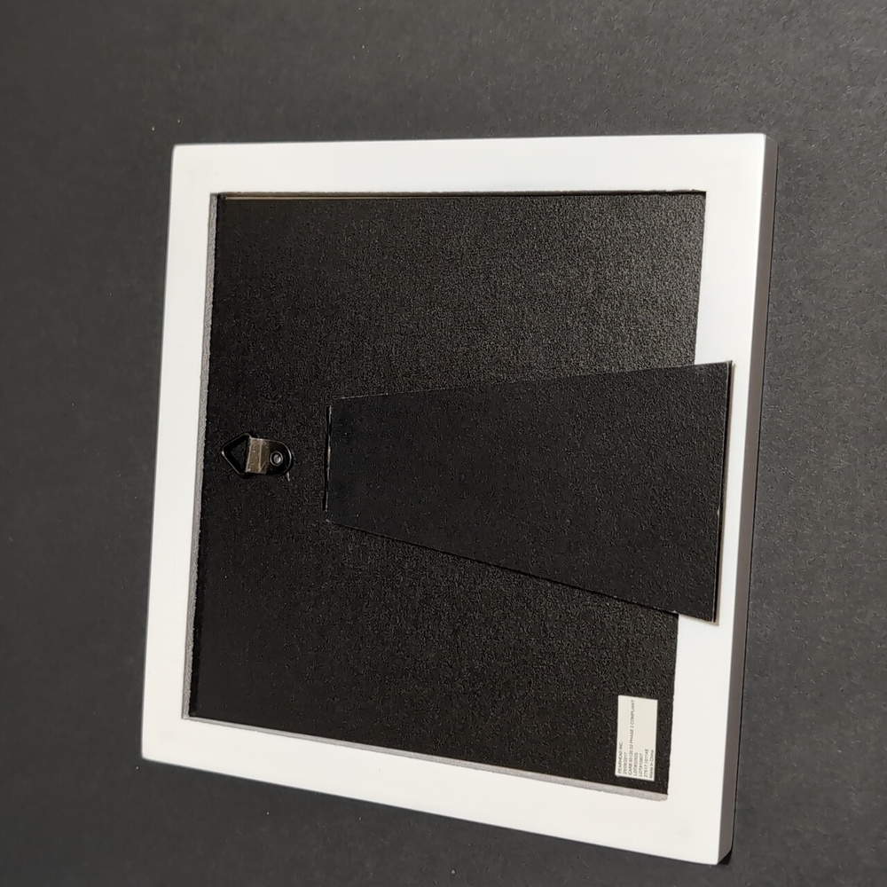 Assorted Picture Frames - Picture 8 of 10